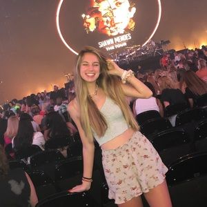 Meet your Posher, Kenna